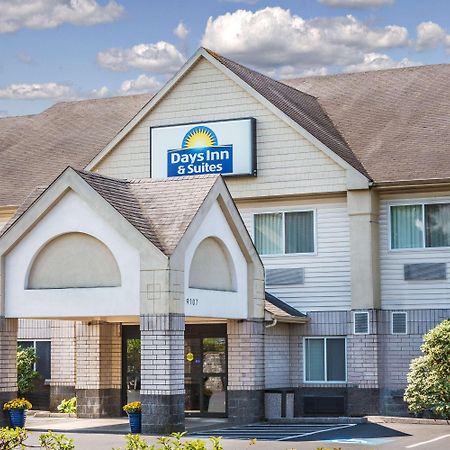Days Inn & Suites By Wyndham ונקובר מראה חיצוני תמונה