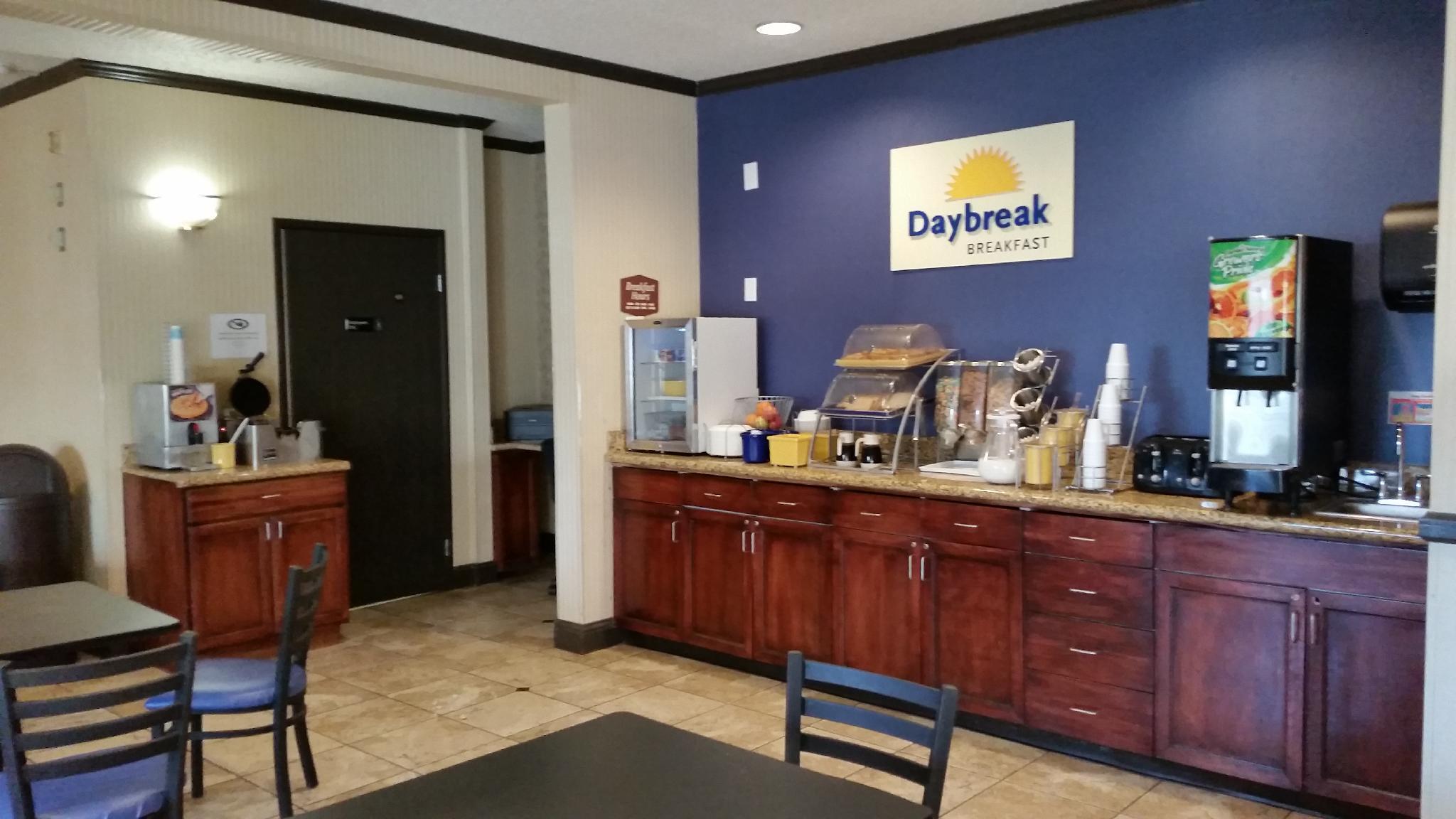 Days Inn & Suites By Wyndham ונקובר מראה חיצוני תמונה